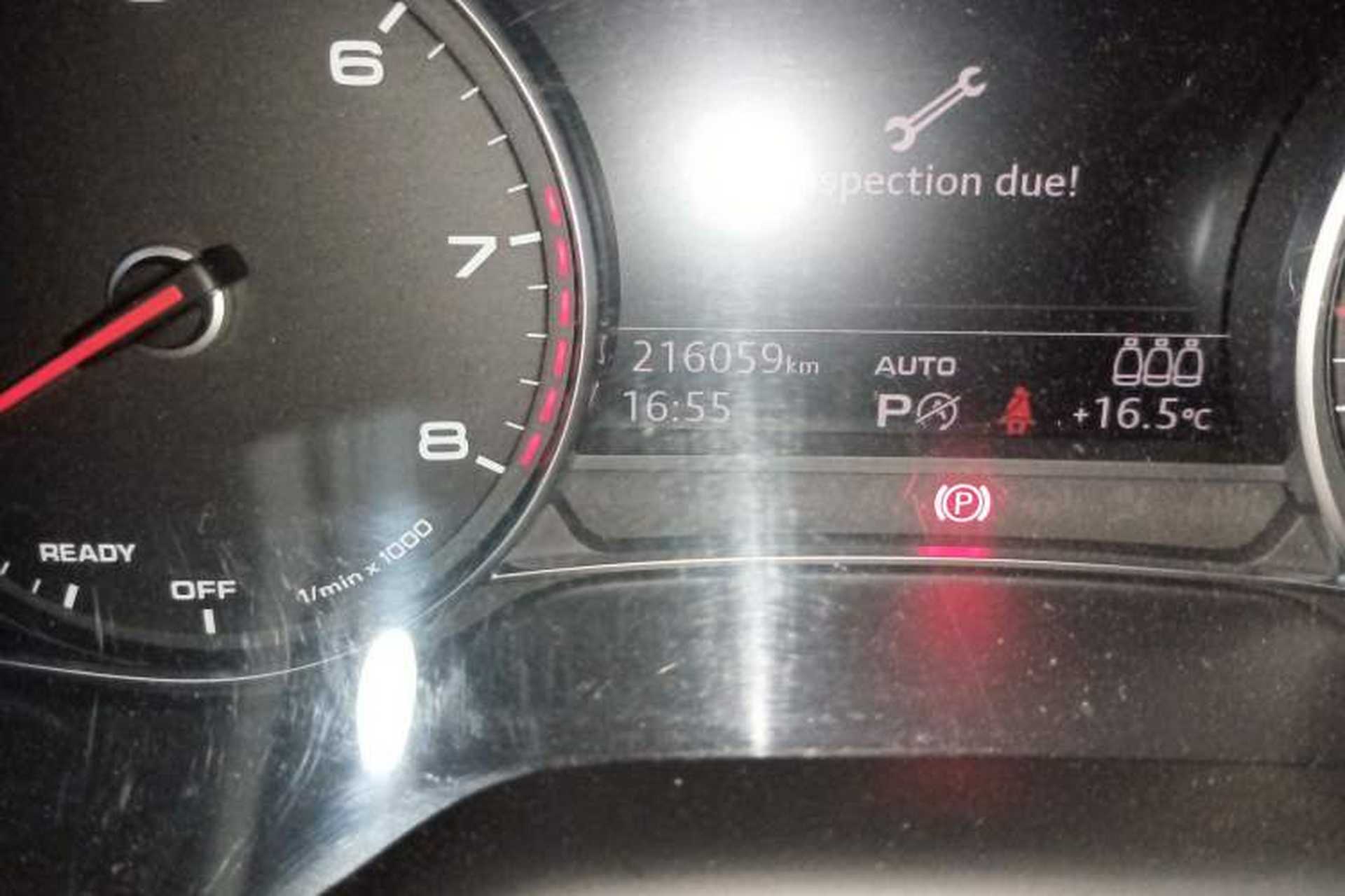 Used Audi Q7 2019 55 TFSI Technology Edition Odometer Close Up