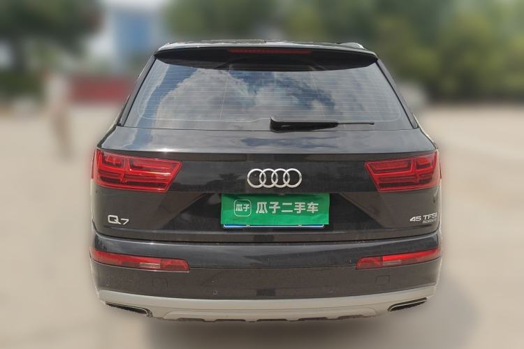 Used Audi Q7 2019 45 TFSI Comfort Model Rear