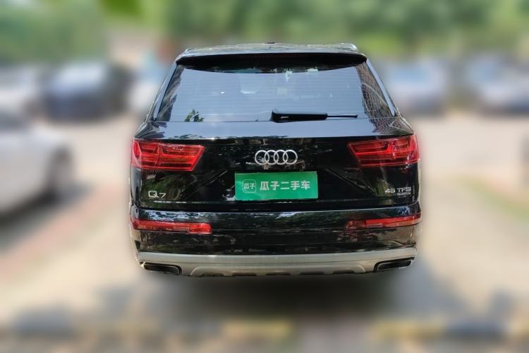 Used Audi Q7 2019 45 TFSI Comfort Model Rear