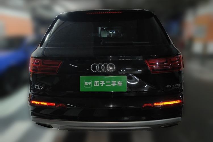 Used Audi Q7 2019 45 TFSI Comfort Model Rear