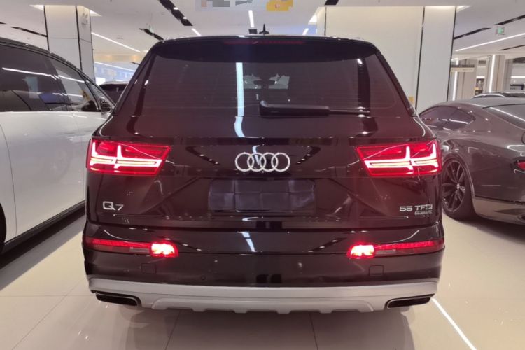 Used Audi Q7 2019 55 TFSI Technology Edition Rear