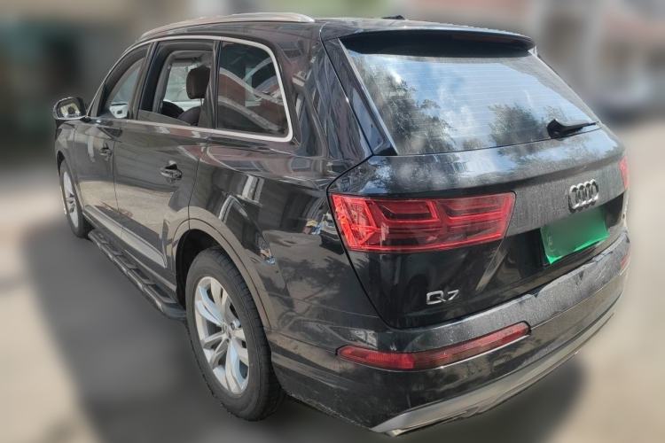 Used Audi Q7 2019 55 TFSI Technology Edition Rear Left 45 Deg