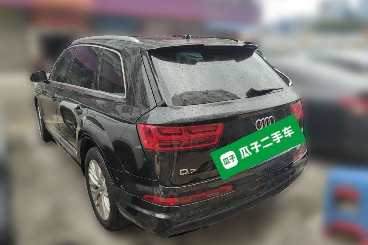 Used Audi Q7 2019 55 TFSI Technology Edition Rear Left 45 Deg