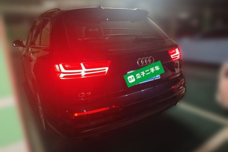 Used Audi Q7 2019 55 TFSI S line Sport Edition Rear Left 45 Deg
