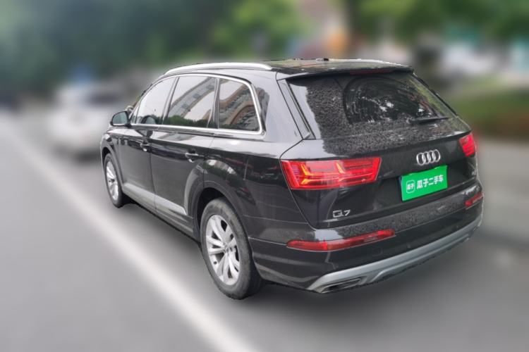 Used Audi Q7 2019 55 TFSI Technology Edition Rear Left 45 Deg