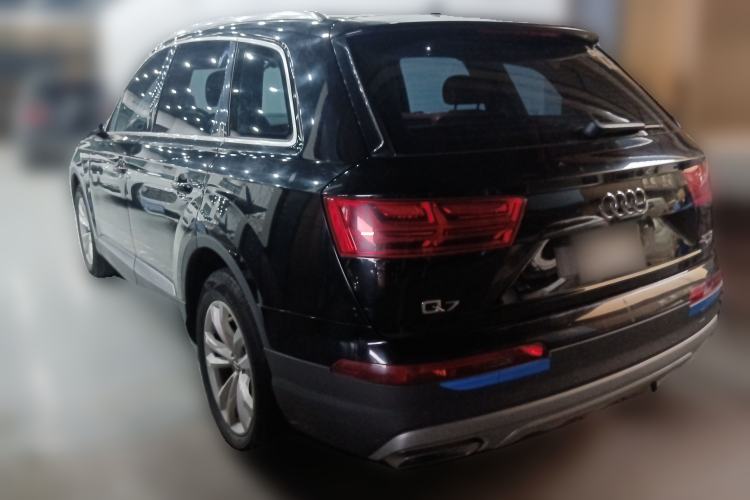 Used Audi Q7 2019 55 TFSI Technology Edition Rear Left 45 Deg