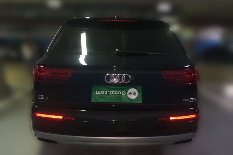 Used Audi Q7 2019 55 TFSI Technology Edition Rear