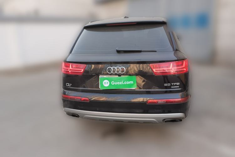 Used Audi Q7 2019 55 TFSI Technology Edition Rear