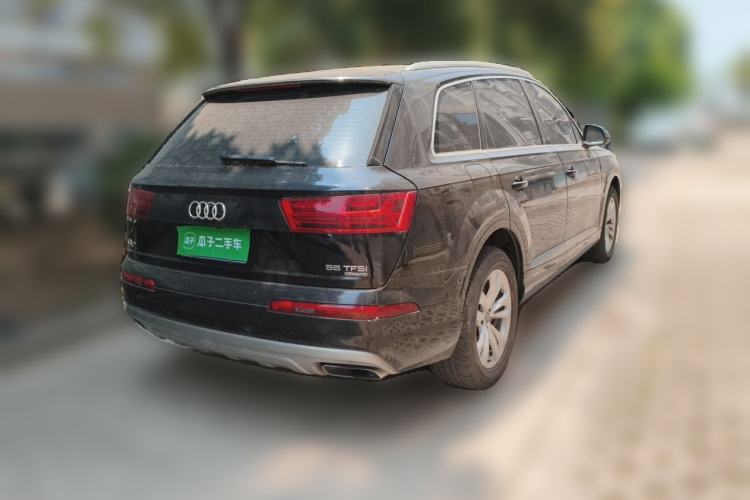 Used Audi Q7 2019 55 TFSI Technology Edition Rear Right 45 Deg