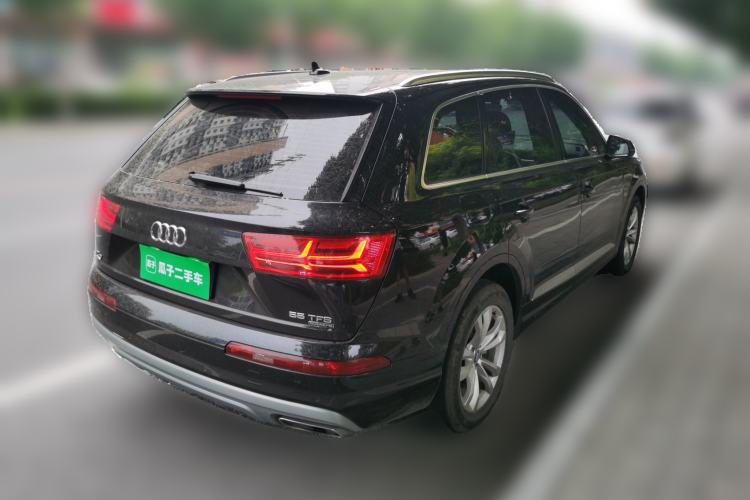 Used Audi Q7 2019 55 TFSI Technology Edition Rear Right 45 Deg