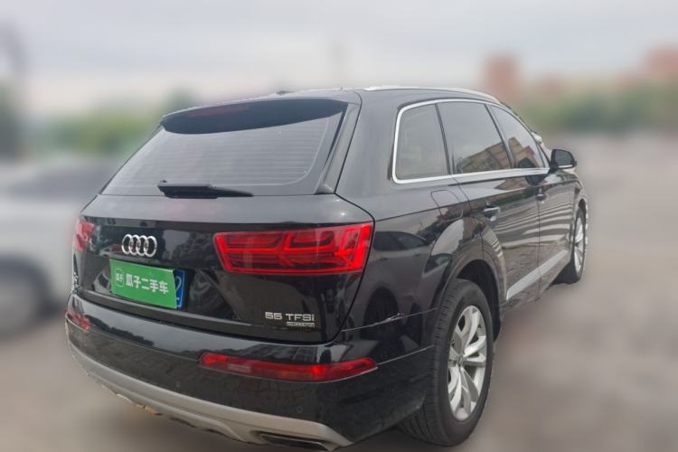 Used Audi Q7 2019 55 TFSI Technology Edition Rear Right 45 Deg