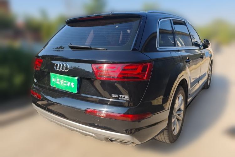 Used Audi Q7 2019 55 TFSI Technology Edition Rear Right 45 Deg