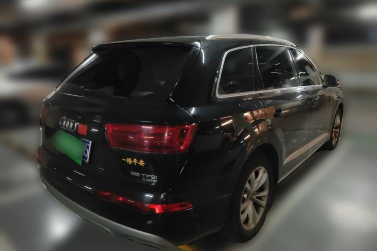 Used Audi Q7 2019 55 TFSI Technology Edition Rear Right 45 Deg