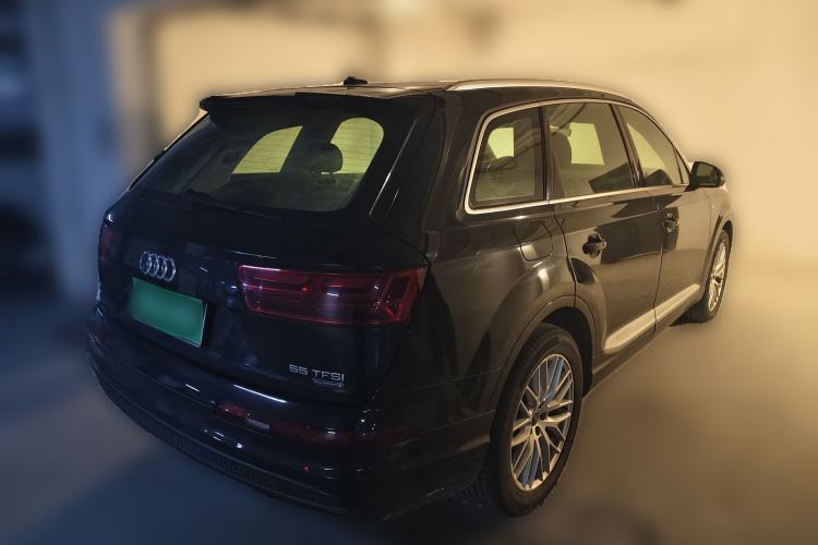 Used Audi Q7 2019 55 TFSI S line Sport Edition Rear Right 45 Deg