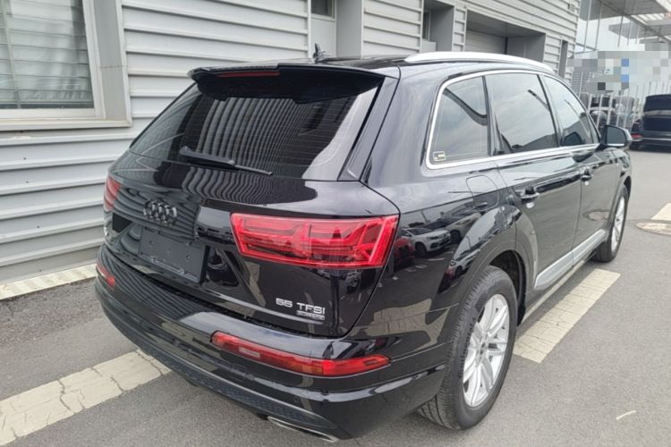 Used Audi Q7 2019 45 TFSI S line Sport Edition Rear Right 45 Deg