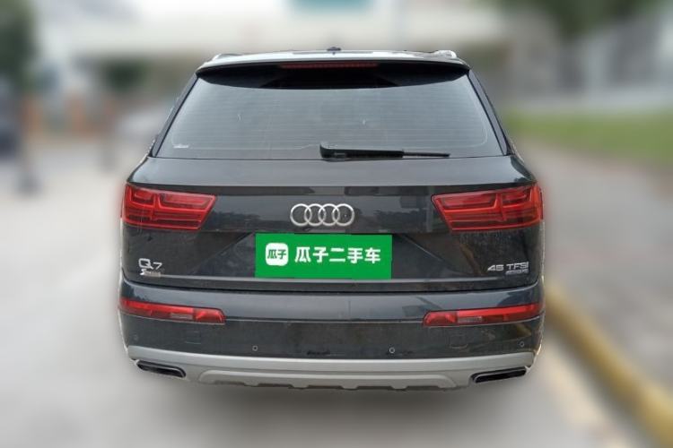 Used Audi Q7 2019 45 TFSI Comfort Model Rear