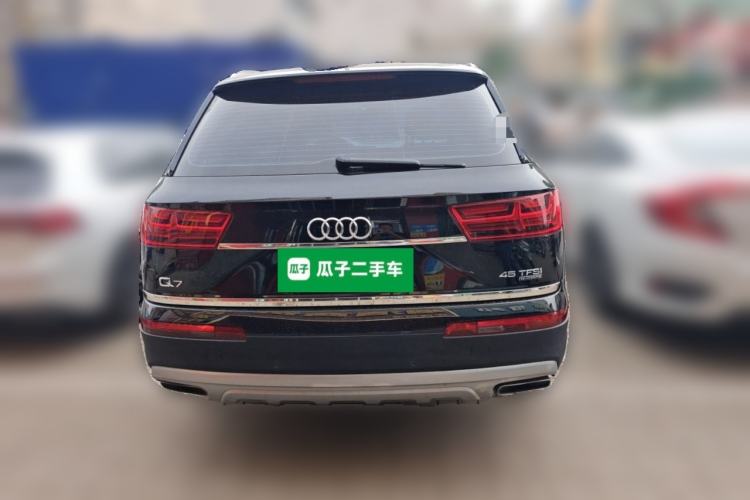 Used Audi Q7 2019 2.0T Standard Model Middle East Rear
