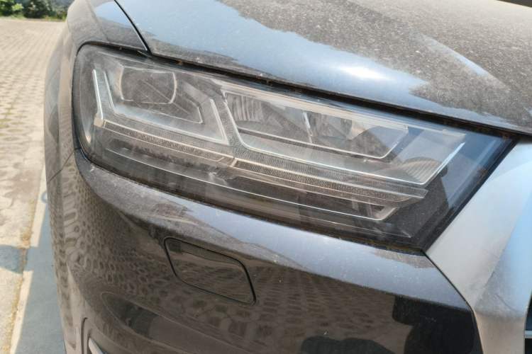 Used Audi Q7 2019 55 TFSI Technology Edition Right Front Headlight