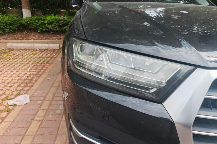Used Audi Q7 2019 55 TFSI Technology Edition Right Front Headlight