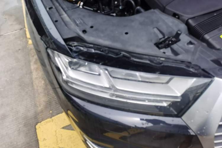 Used Audi Q7 2019 55 TFSI Technology Edition Right Front Headlight