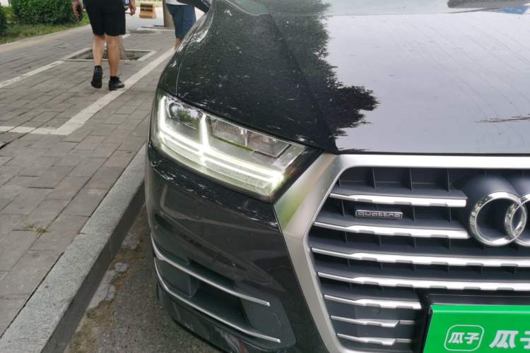 Used Audi Q7 2019 55 TFSI Technology Edition Right Front Headlight