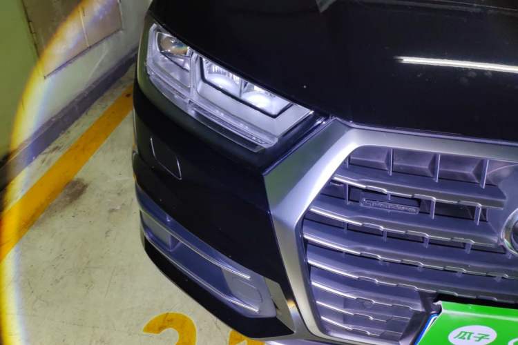 Used Audi Q7 2019 55 TFSI Technology Edition Right Front Headlight