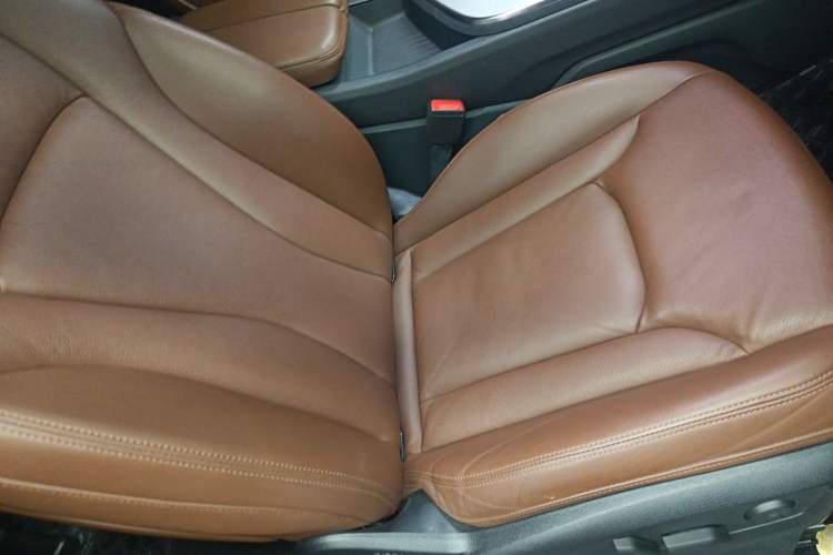 Used Audi Q7 2019 55 TFSI Technology Edition Right Front Seat