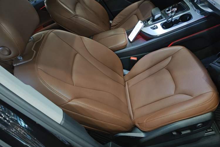 Used Audi Q7 2019 45 TFSI S line Sport Edition Right Front Seat