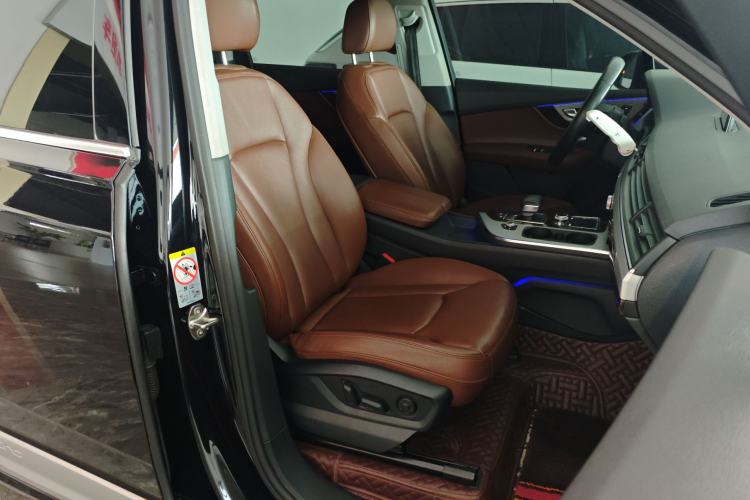 Used Audi Q7 2019 55 TFSI S line Sport Edition Right Front Seat