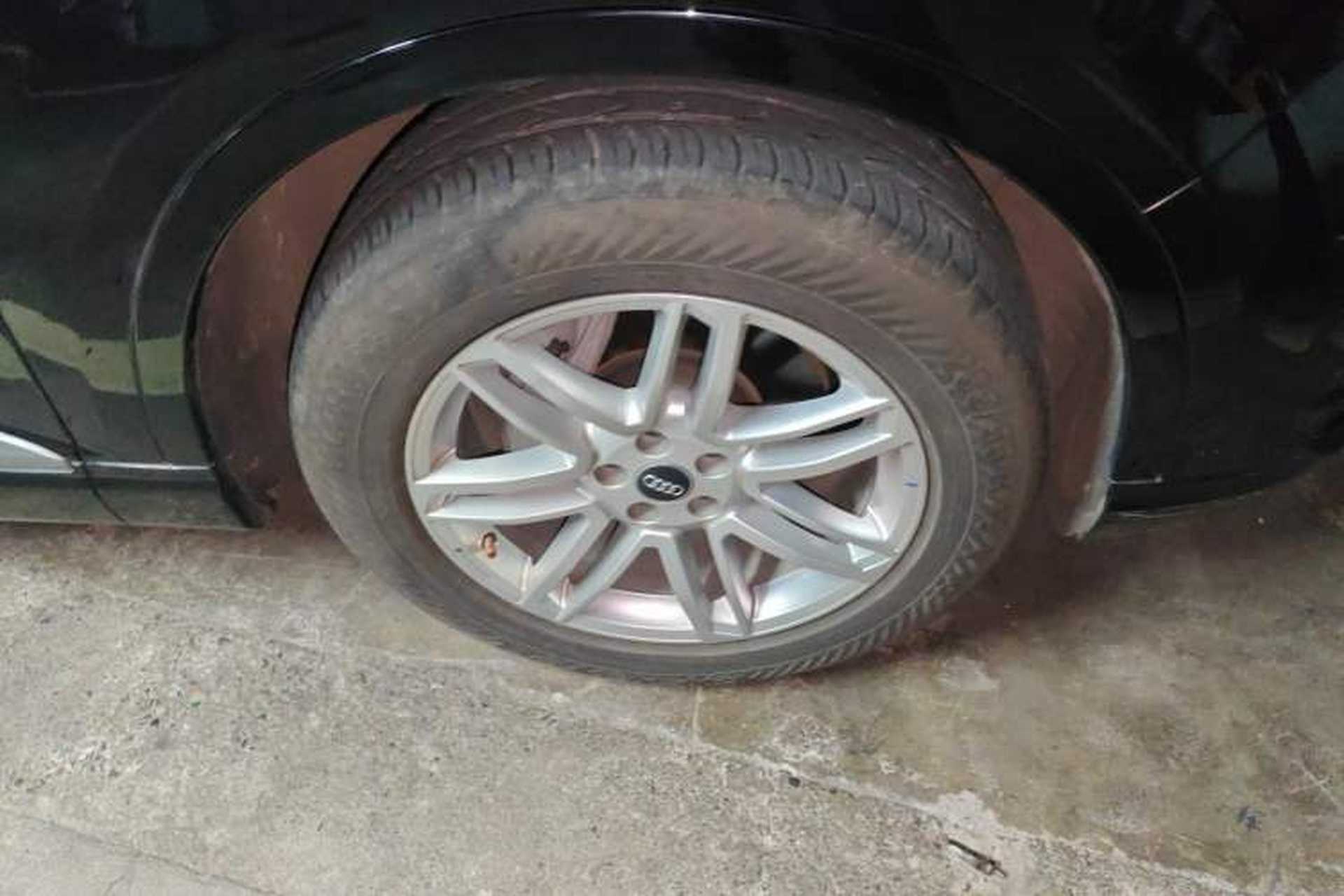 Used Audi Q7 2019 45 TFSI Comfort Model Right Front Wheel Hub