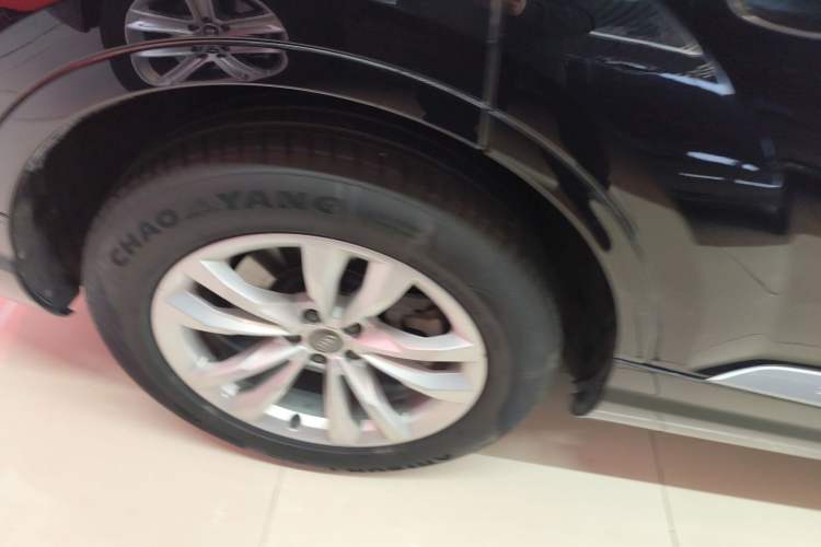 Used Audi Q7 2019 45 TFSI Comfort Model Right Rear Wheel Hub
