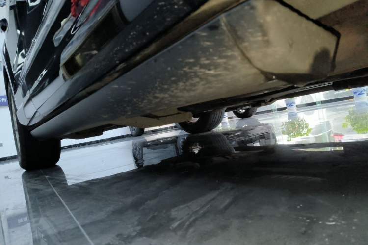 Used Audi Q7 2019 45 TFSI Comfort Model Right Side Sill