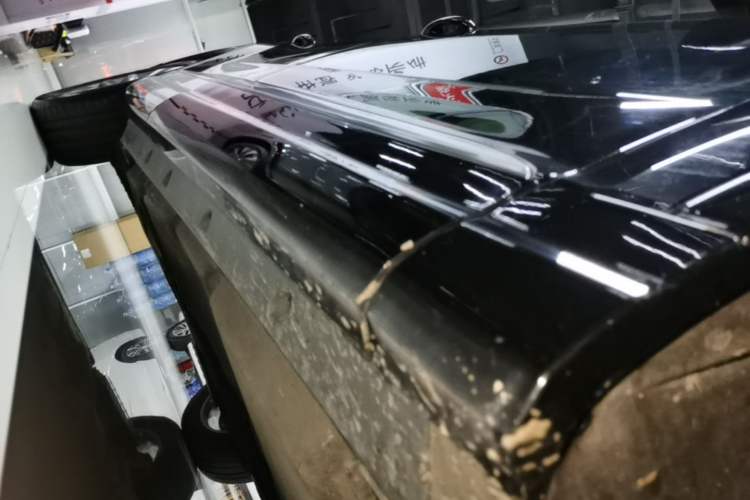 Used Audi Q7 2019 45 TFSI Comfort Model Right Side Sill