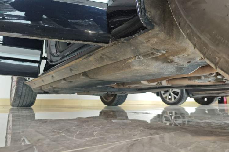 Used Audi Q7 2019 55 TFSI S line Sport Edition Right Side Sill