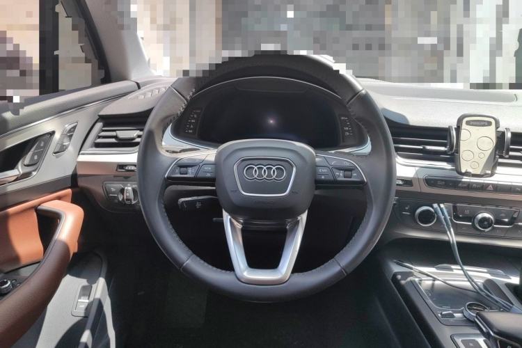 Used Audi Q7 2019 55 TFSI Technology Edition Steering Wheel