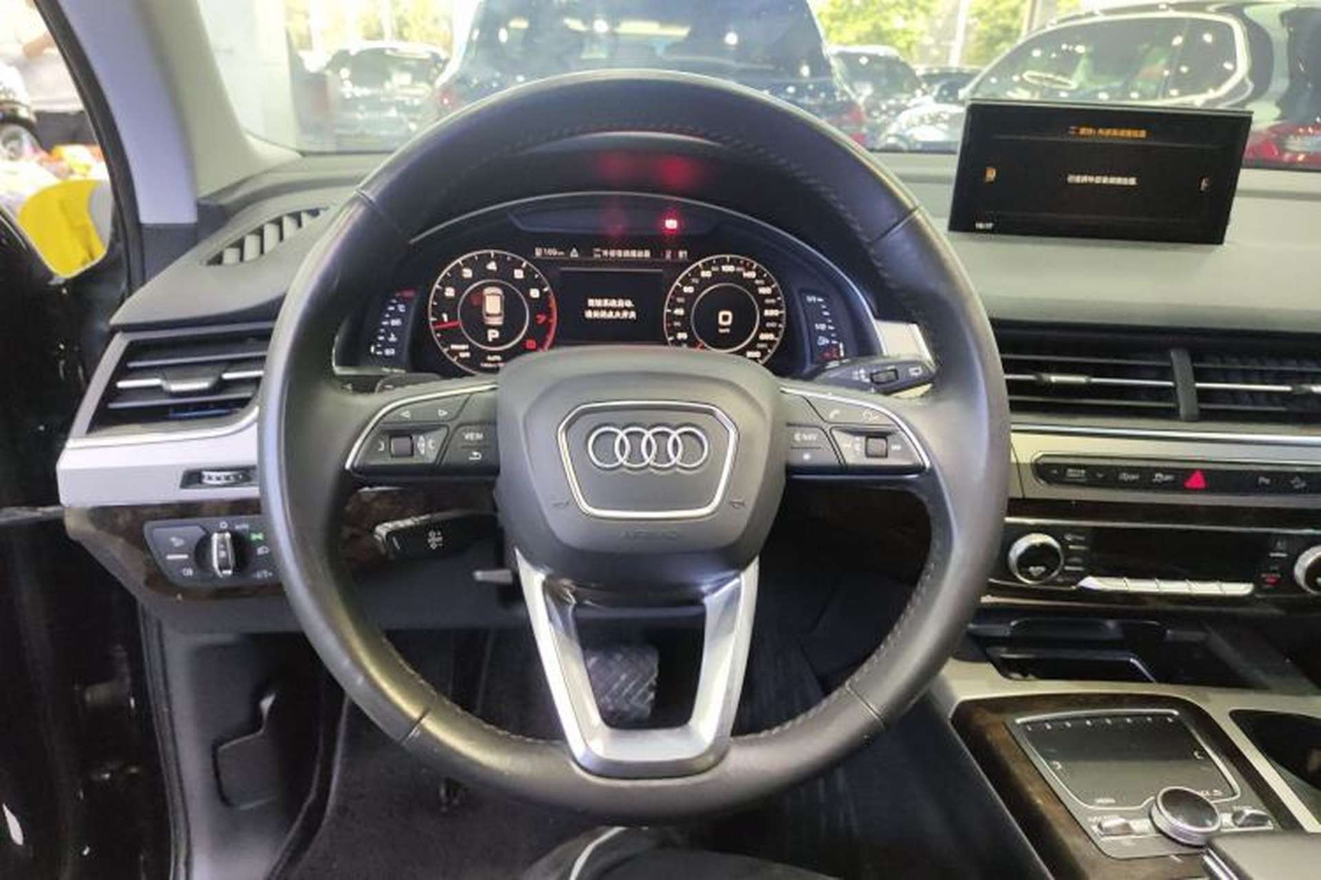 Used Audi Q7 2019 55 TFSI Technology Edition Steering Wheel