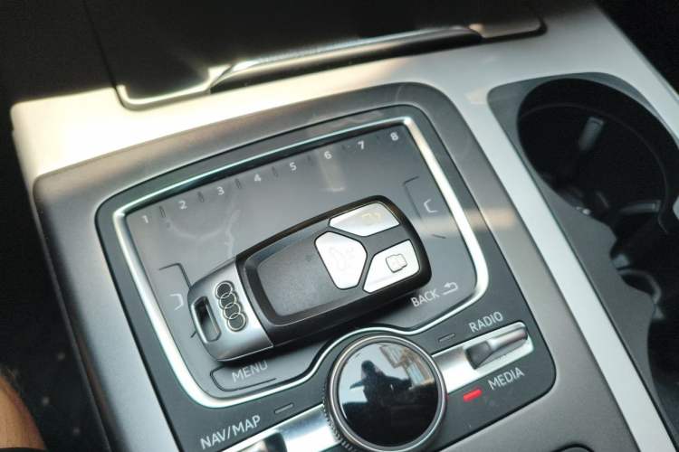 Used Audi Q7 2019 55 TFSI Technology Edition Vehicle Key