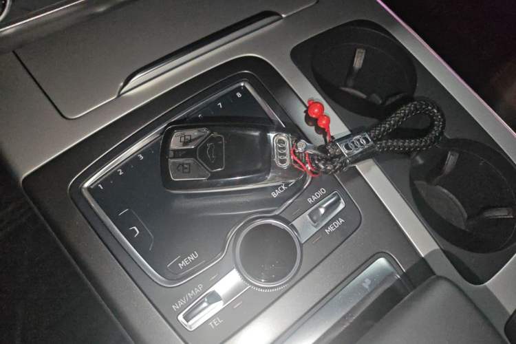 Used Audi Q7 2019 55 TFSI Technology Edition Vehicle Key