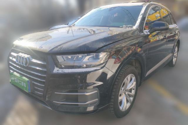 Used Audi Q7 2019 45 TFSI Comfort Model