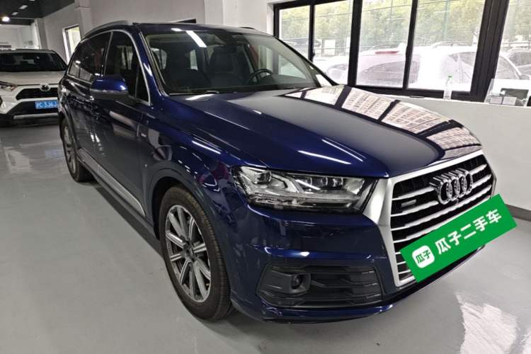 Used Audi Q7 2019 55 TFSI Prestige Edition Front Right 45 Deg