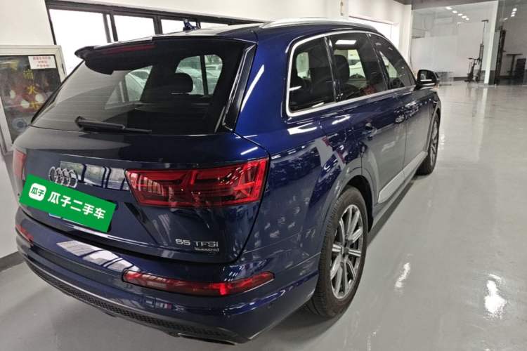 Used Audi Q7 2019 55 TFSI Prestige Edition Rear Right 45 Deg