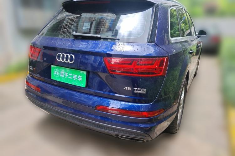 Used Audi Q7 2019 45 TFSI S line Sport Edition Rear Right 45 Deg