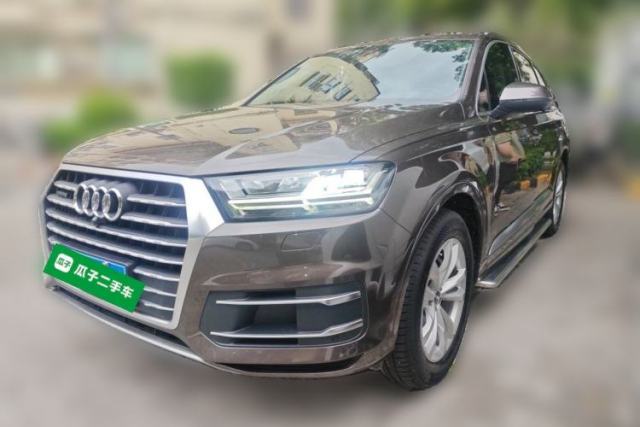 Used Audi Q7 2019 45 TFSI Comfort Model
