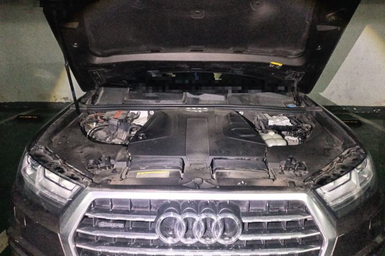 Used Audi Q7 2019 45 TFSI S line Sport Edition Engine Bay