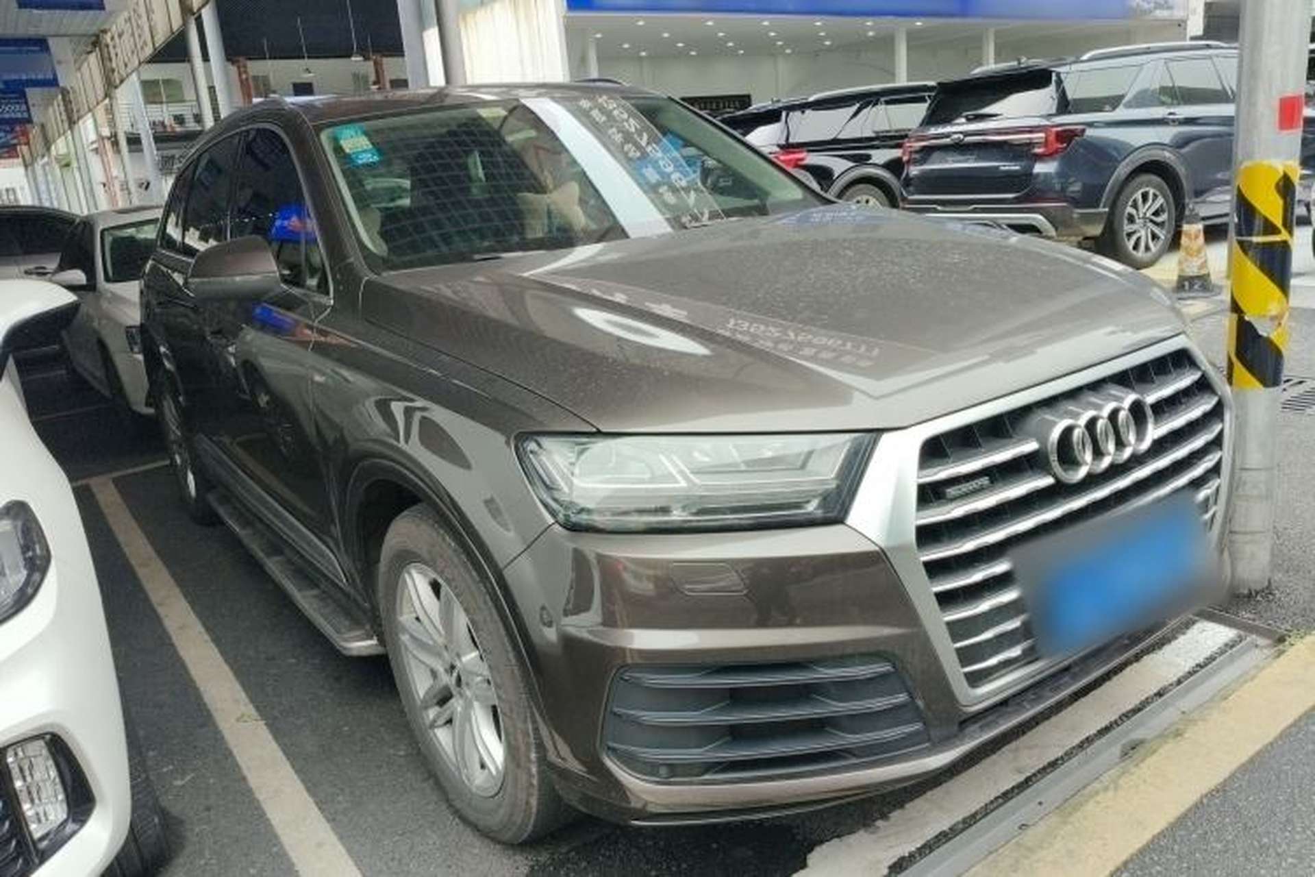 Used Audi Q7 2019 45 TFSI S line Sport Edition Front Right 45 Deg