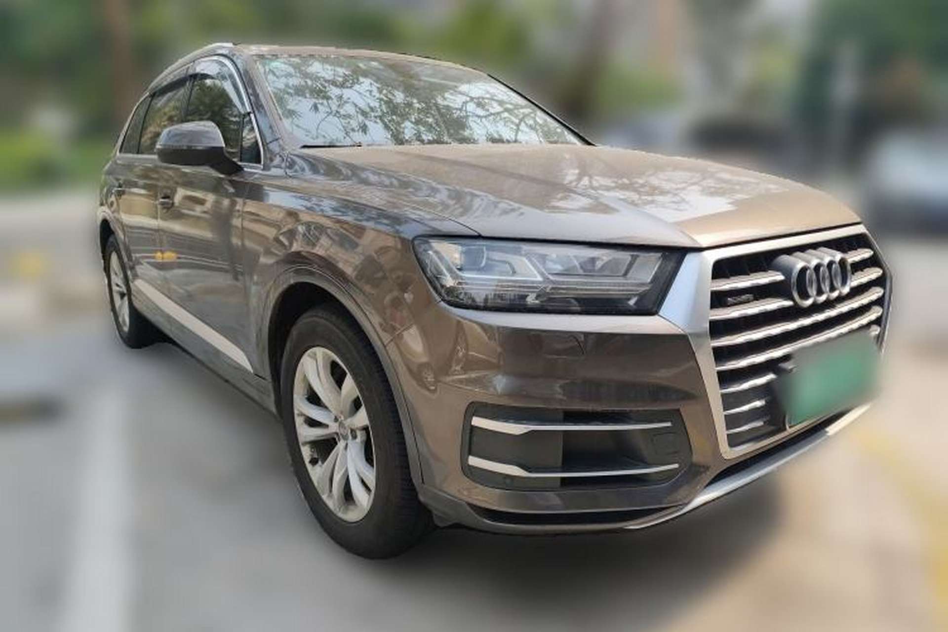Used Audi Q7 2019 55 TFSI Technology Edition Front Right 45 Deg
