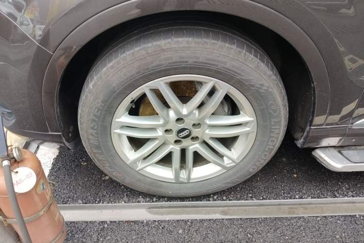 Used Audi Q7 2019 45 TFSI S line Sport Edition Left Front Wheel Hub