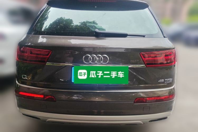 Used Audi Q7 2019 45 TFSI Comfort Model Rear