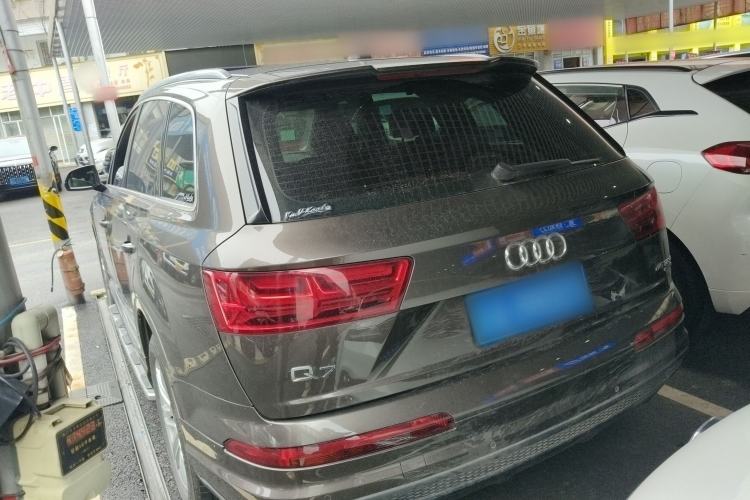 Used Audi Q7 2019 45 TFSI S line Sport Edition Rear Left 45 Deg
