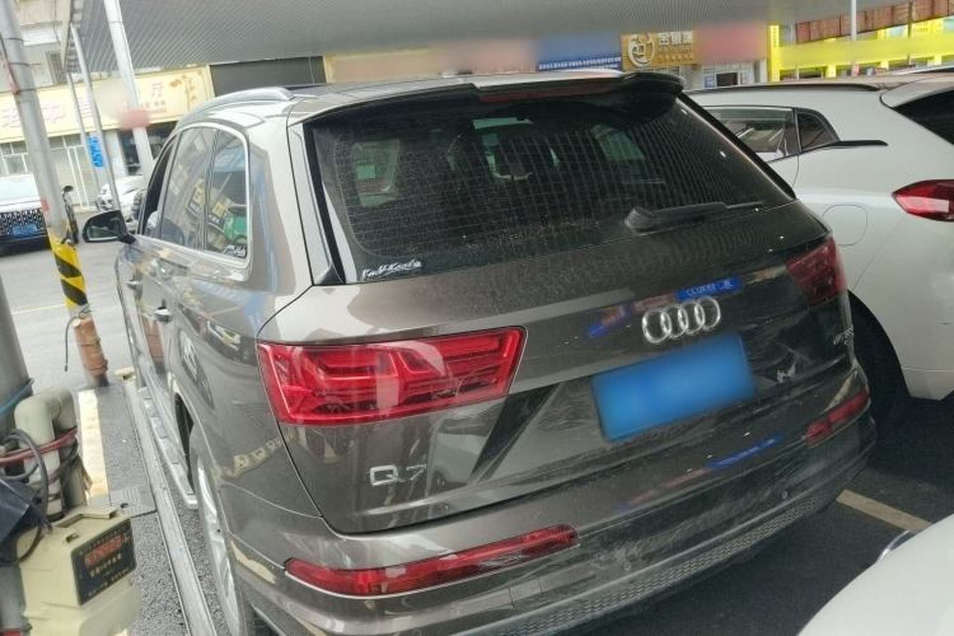 Used Audi Q7 2019 45 TFSI S line Sport Edition Rear Left 45 Deg